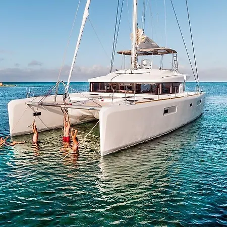 Catamaran Turkey By Louis